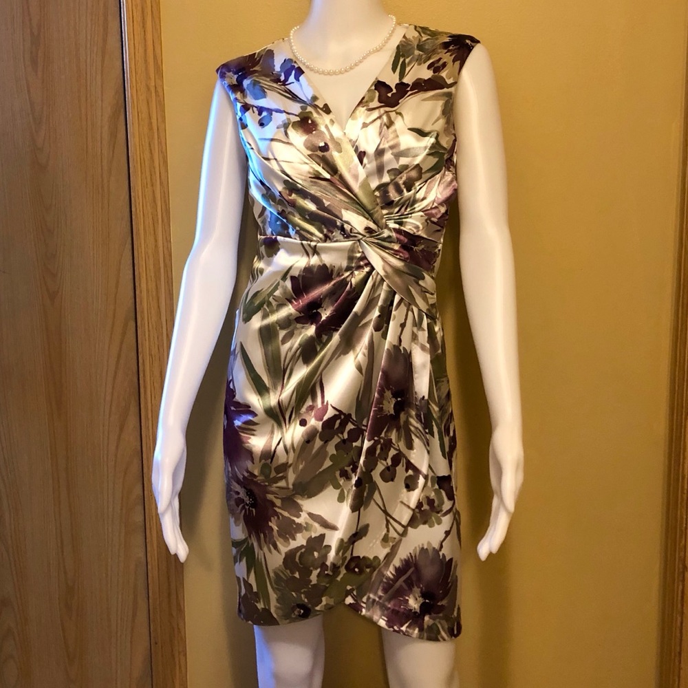 Satiny dress